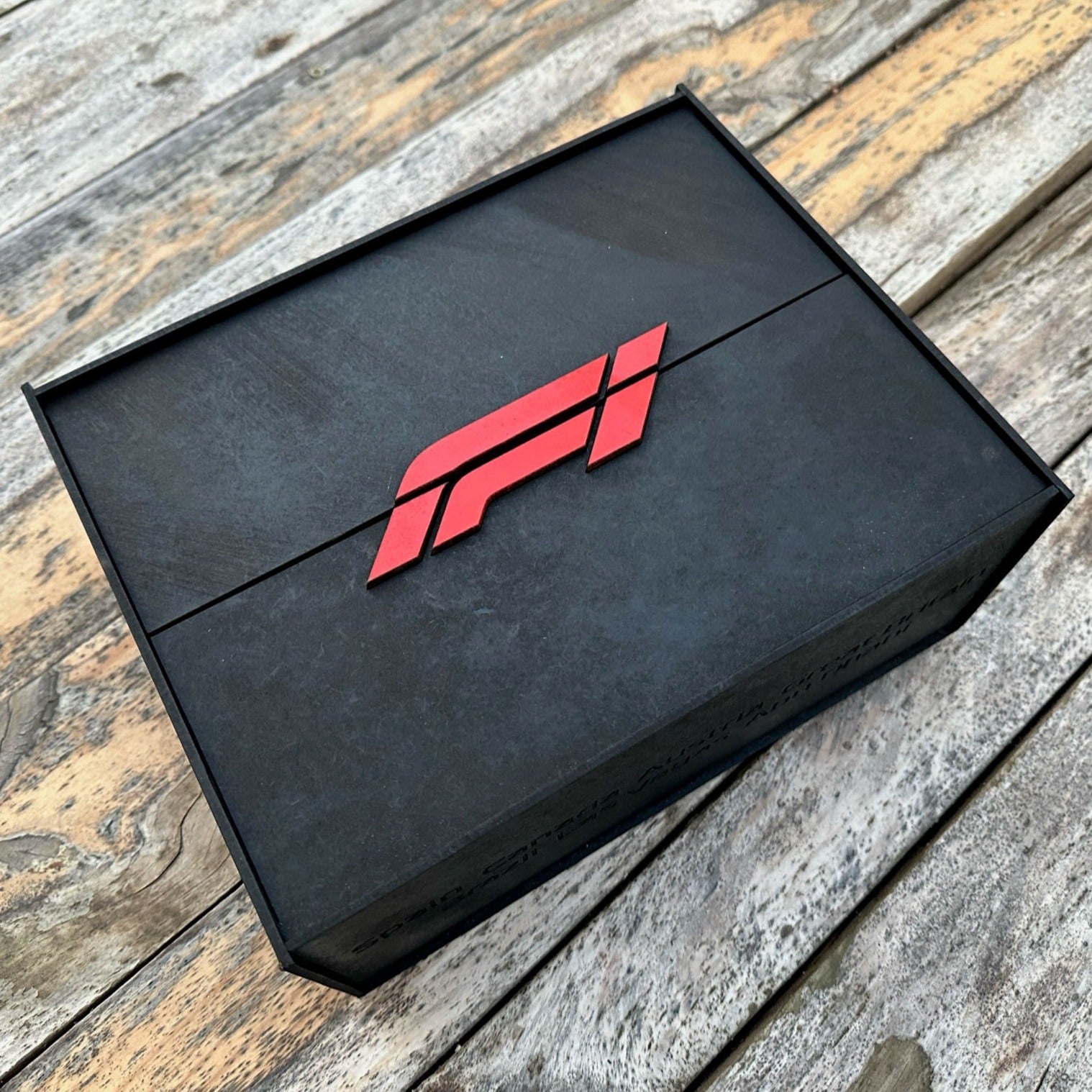 Caja Formula 1 2025 + 24 circuitos