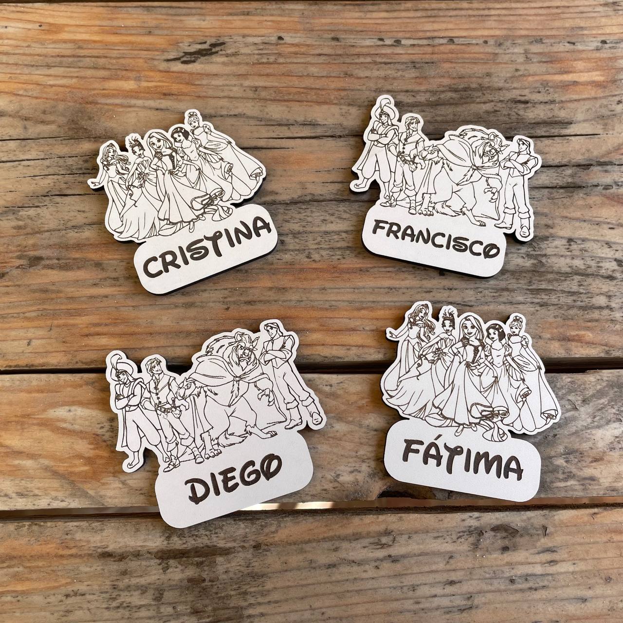 Marcasitios princesas y principes disney
