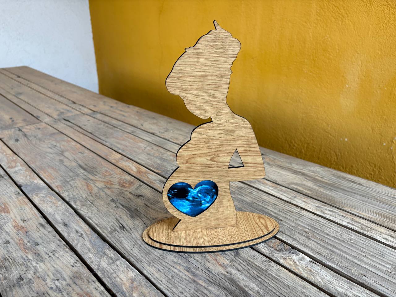 Silueta emabrazada ecografia